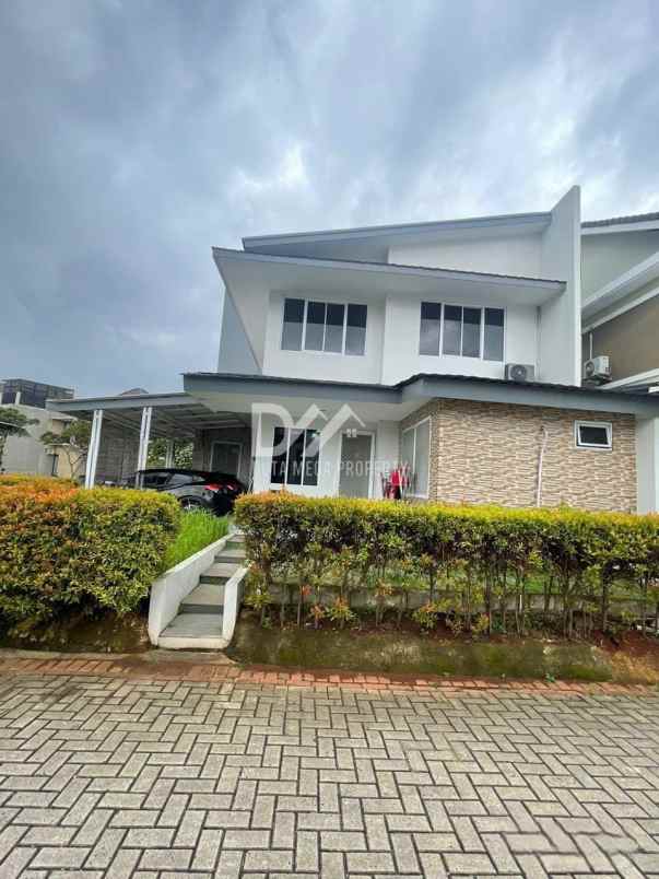 dijual rumah modernland