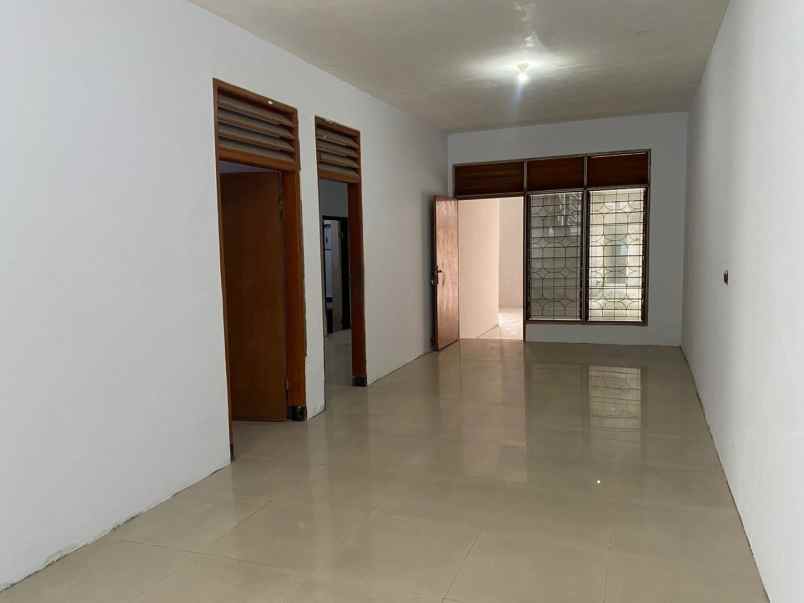 dijual rumah mulyosari surabaya