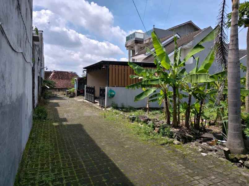 dijual rumah ngaglik