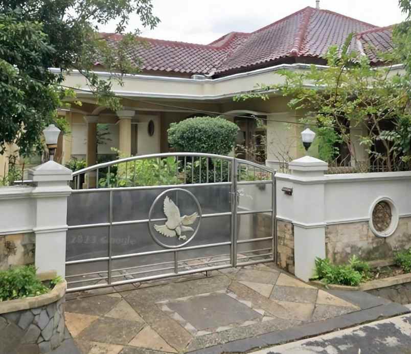 dijual rumah padangsari