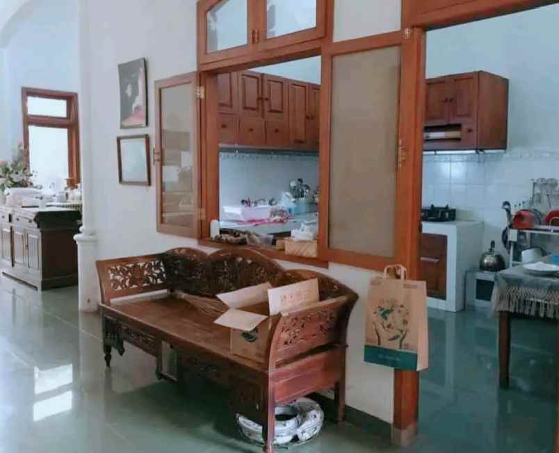 dijual rumah padangsari