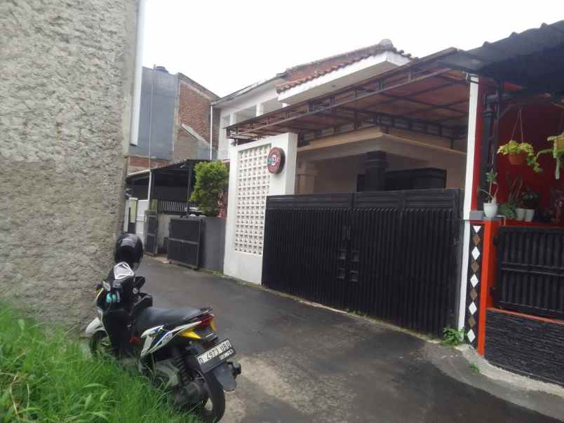 dijual rumah padasuka cimahi