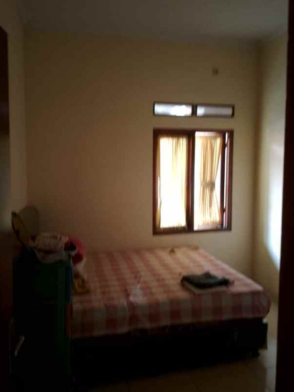 dijual rumah pancoran mas