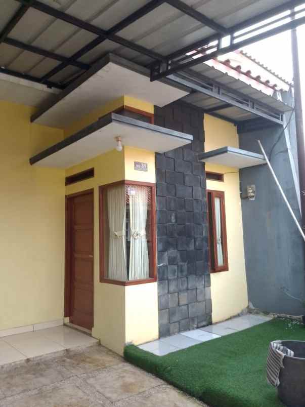 dijual rumah pancoran mas