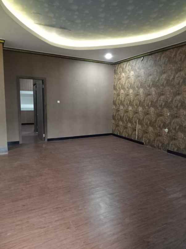 dijual rumah pelepah elok kelapa gading