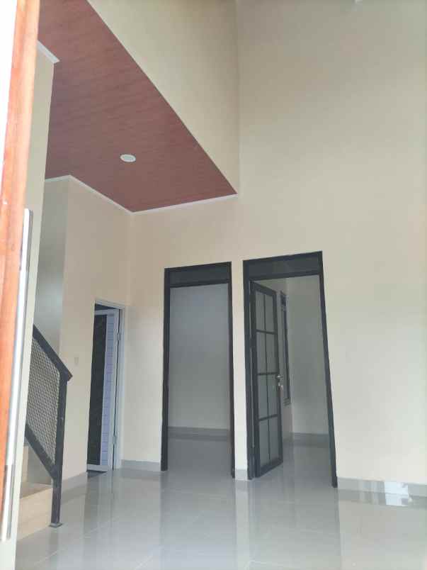 dijual rumah pengasinan