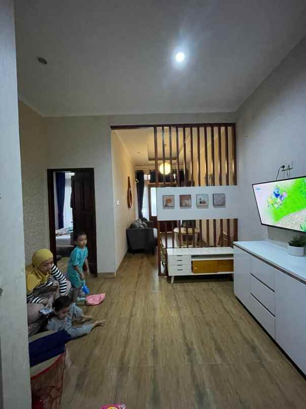dijual rumah perumahan bukit sariwangi