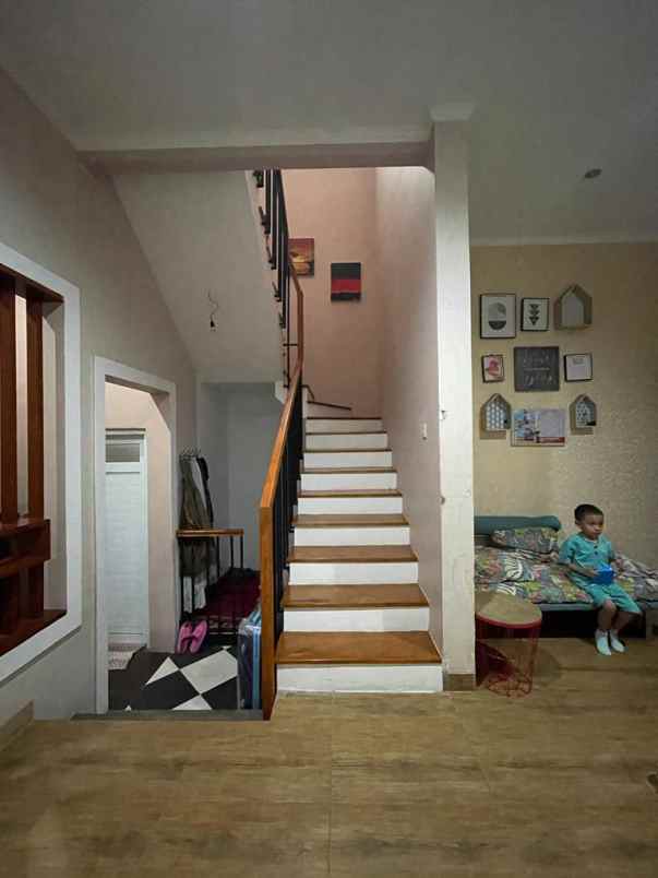 dijual rumah perumahan bukit sariwangi