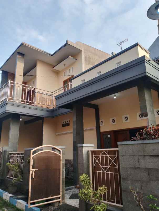 dijual rumah perumahan cluster blimbing