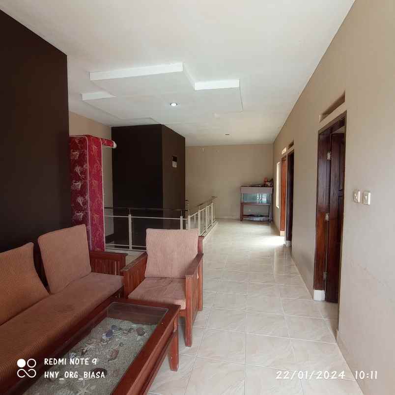 dijual rumah perumahan permata hijau