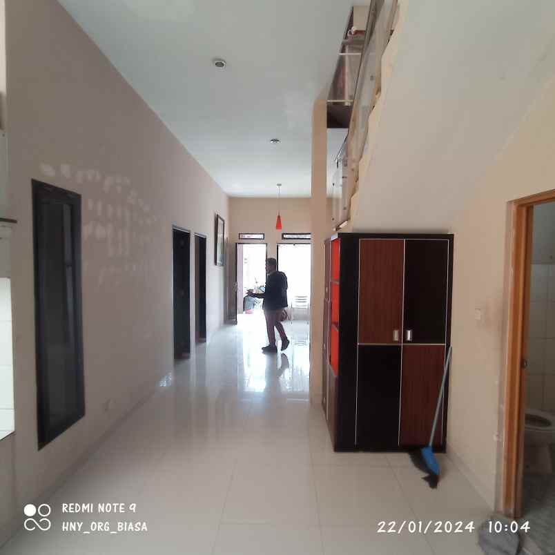 dijual rumah perumahan permata hijau