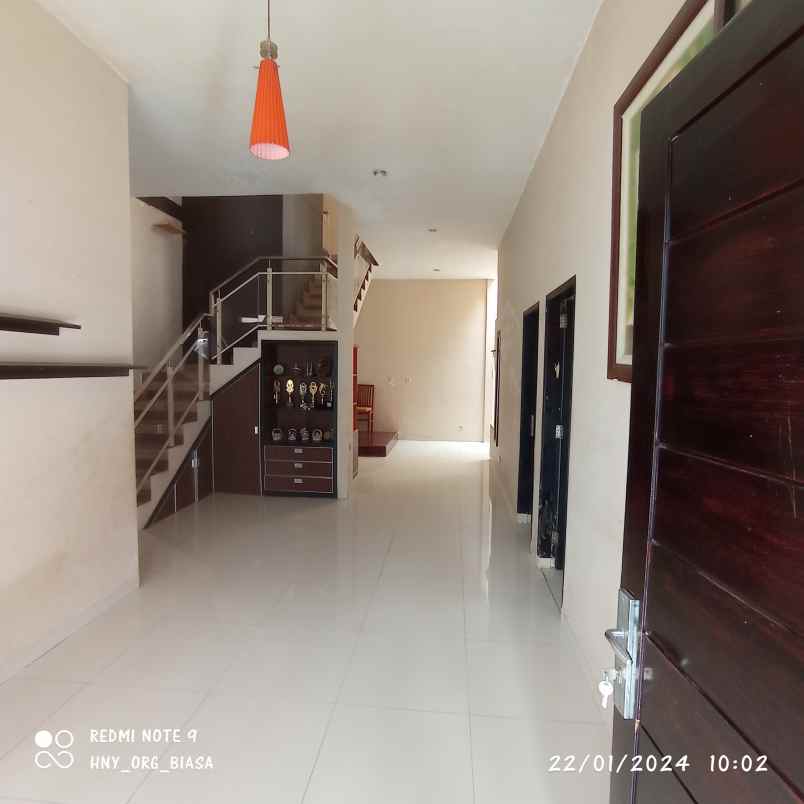 dijual rumah perumahan permata hijau