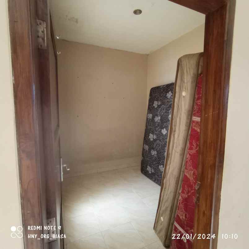 dijual rumah perumahan permata hijau