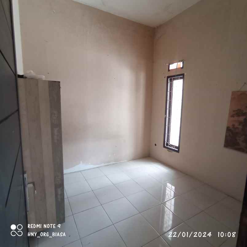 dijual rumah perumahan permata hijau