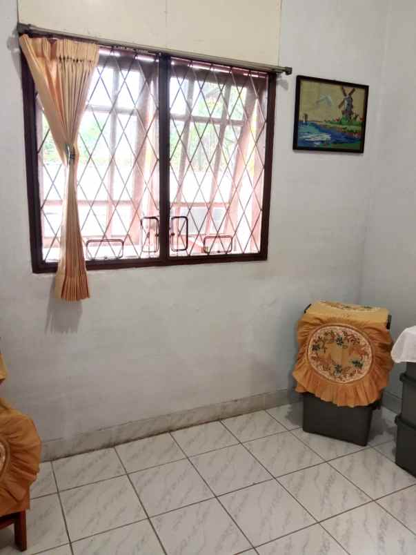 dijual rumah perumahan taman galaxy