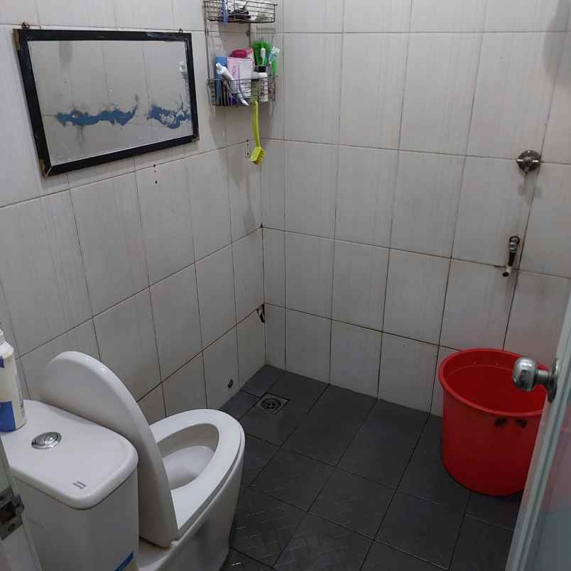 dijual rumah perumahan taman juanda j2