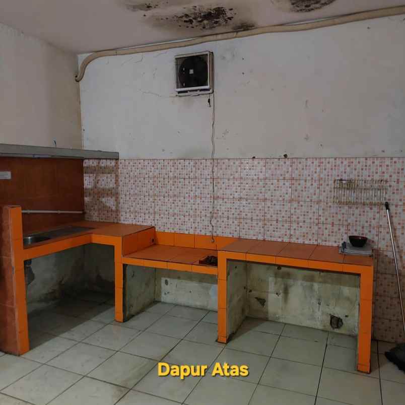dijual rumah perumnas 3 jl saparua raya