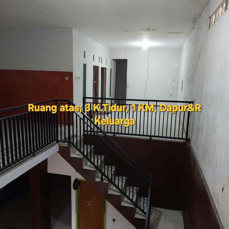 dijual rumah perumnas 3 jl saparua raya