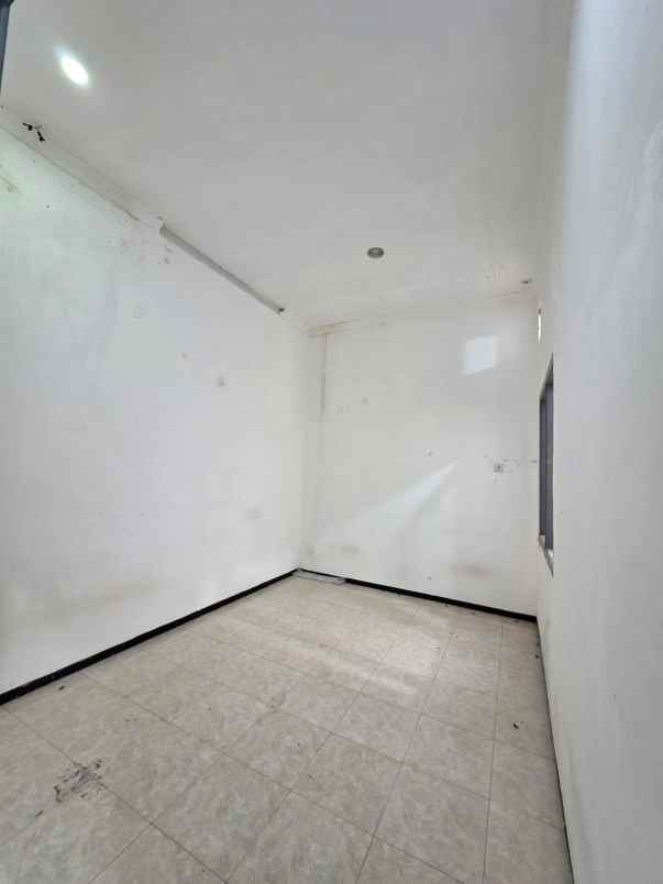 dijual rumah ploso timur