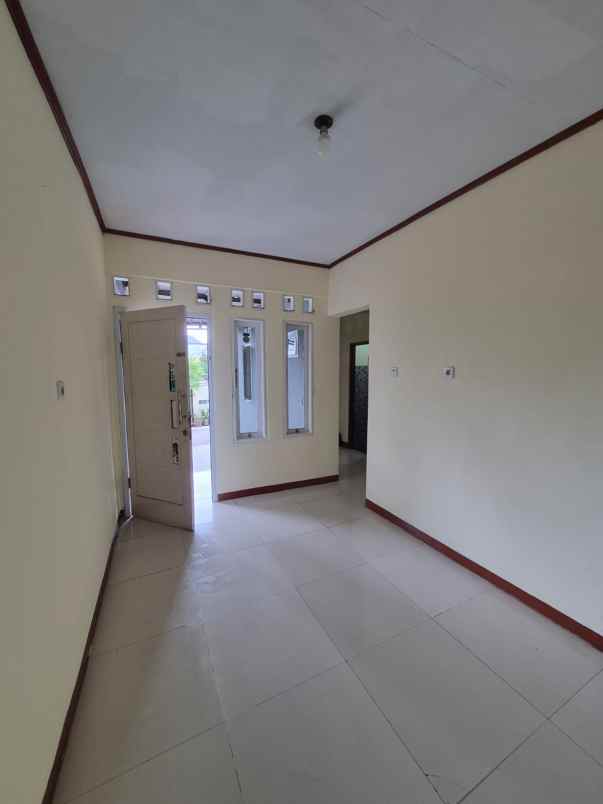 dijual rumah pondok cabe ilir pamulang
