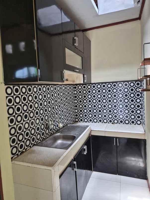 dijual rumah pondok cabe ilir pamulang