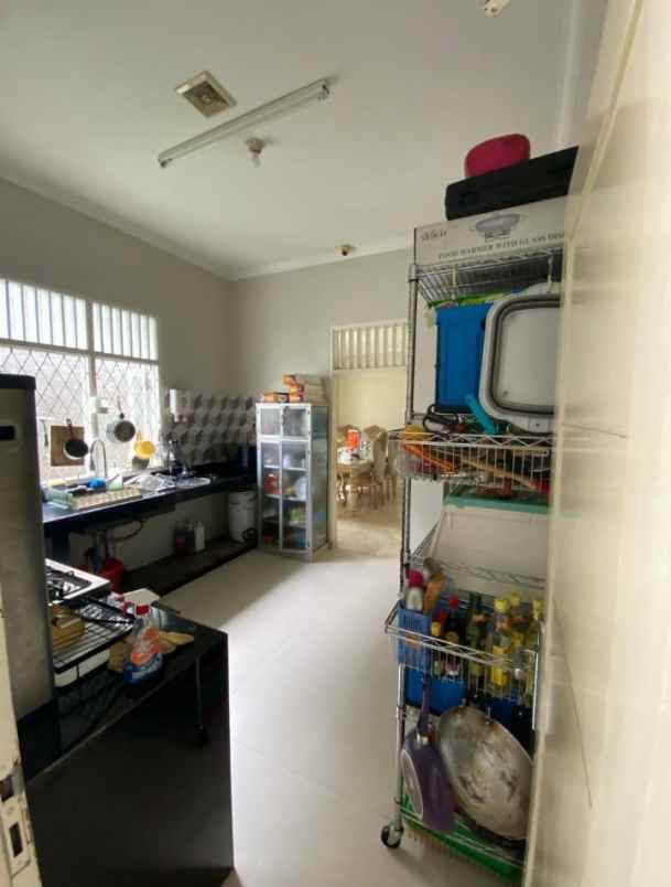 dijual rumah pondok gede