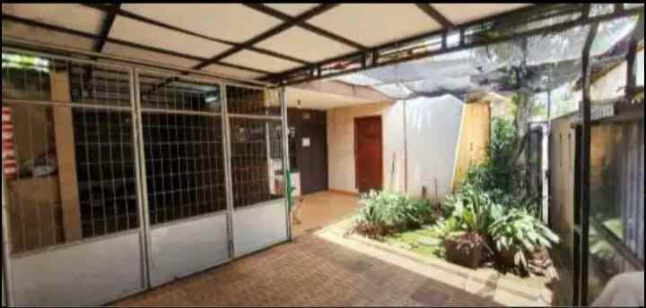 dijual rumah pondok kelapa