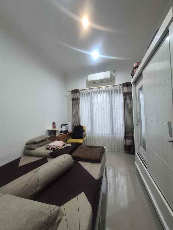 dijual rumah pondok kelapa jaktim