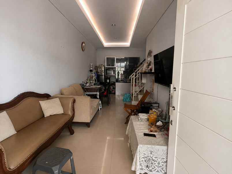 dijual rumah pondok paku jaya serpong