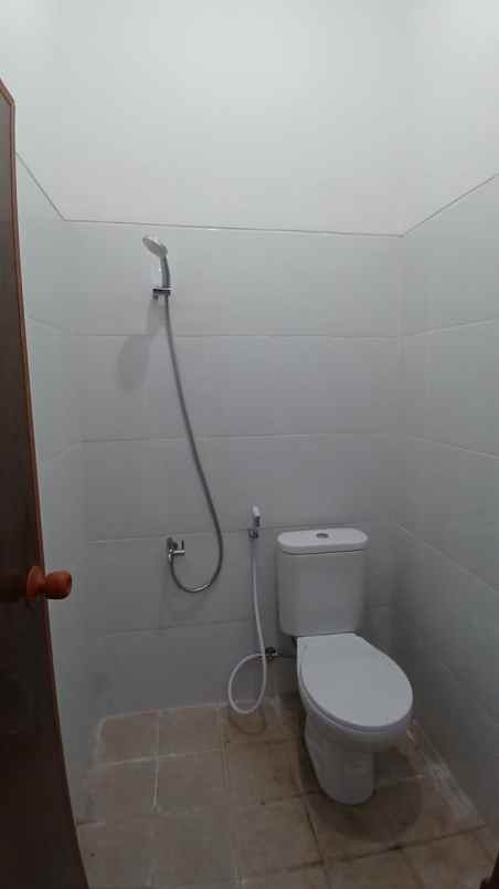 dijual rumah purwomartani