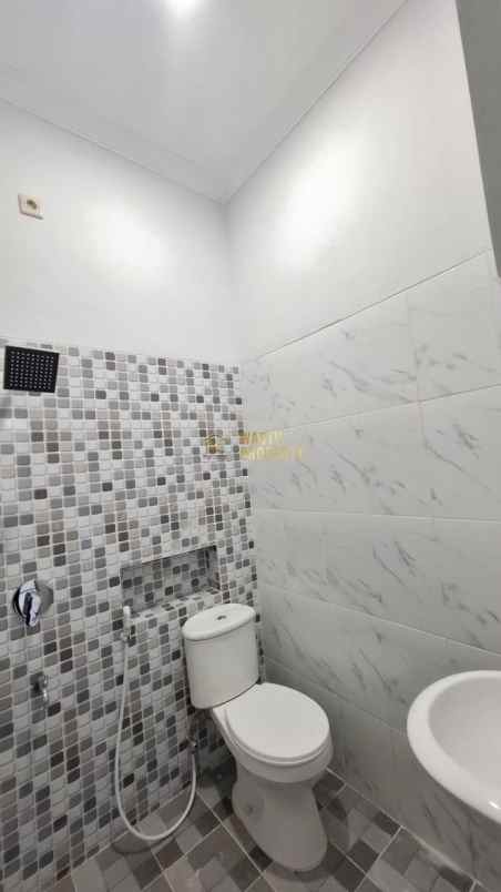 dijual rumah purwomartani