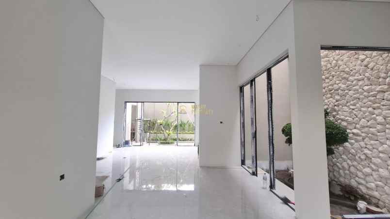 dijual rumah purwomartani kalasan