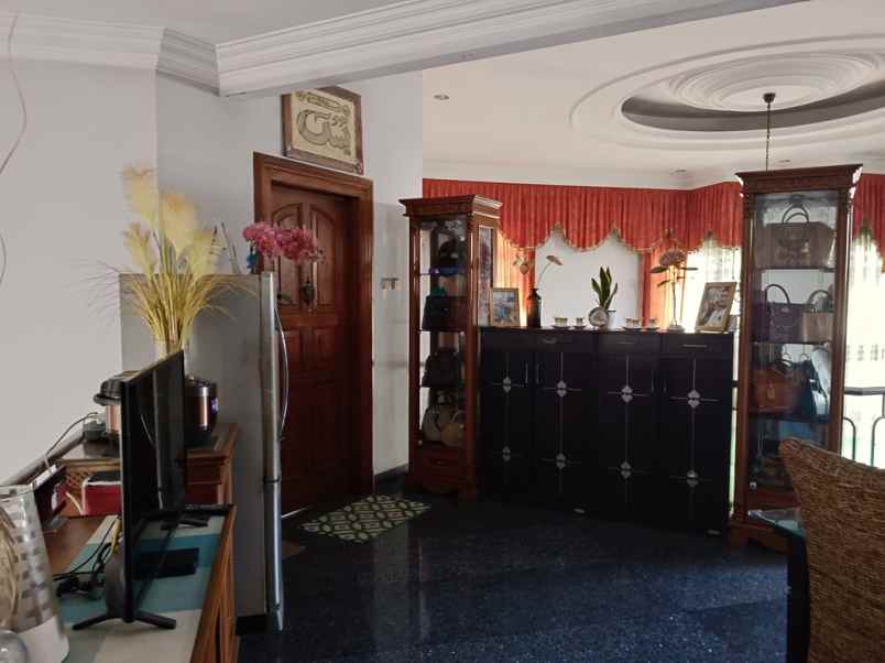 dijual rumah rumah taman berdikari