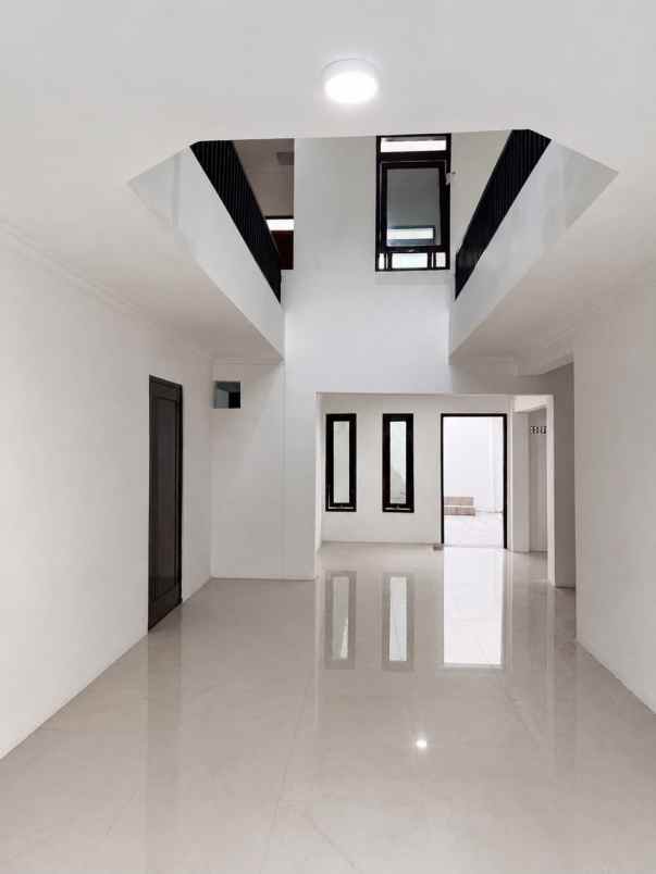 dijual rumah rungkut harapan surabaya timur