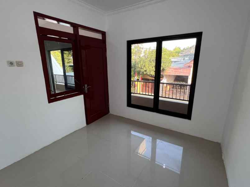 dijual rumah rungkut harapan surabaya timur