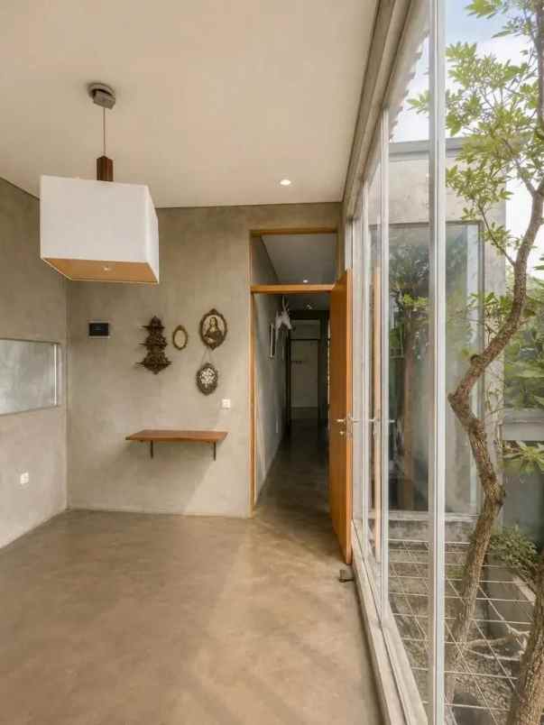 dijual rumah sariwangi