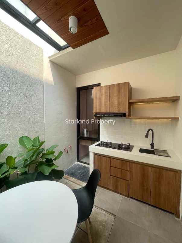 dijual rumah serpong utara tangerang