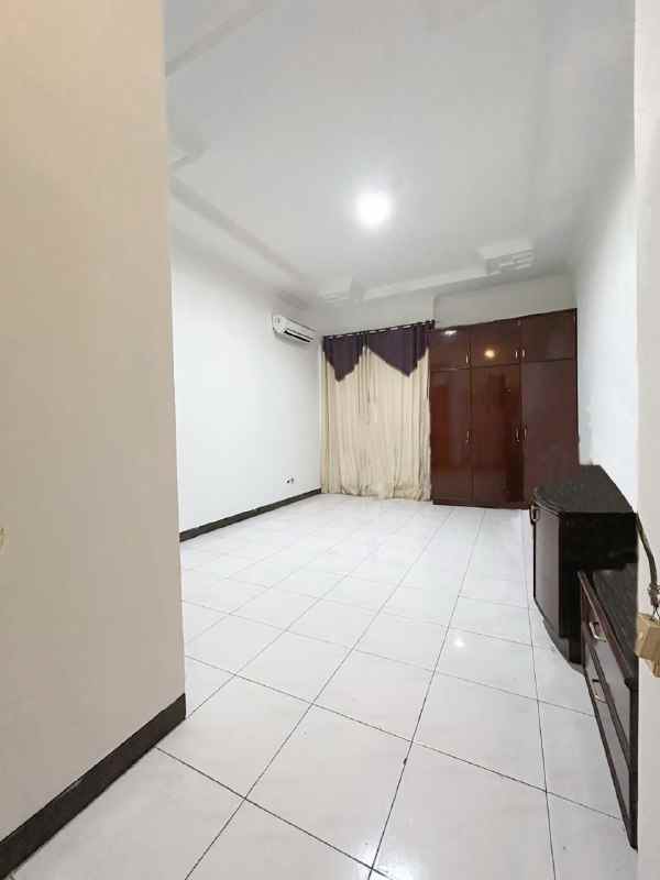 dijual rumah siap huni dharmahusada regency surabaya