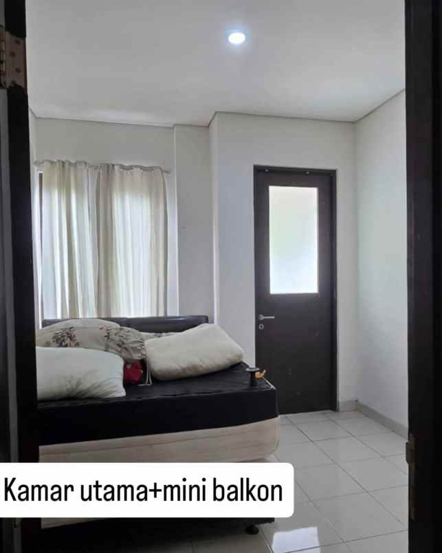 dijual rumah siap huni di citragran hadap taman