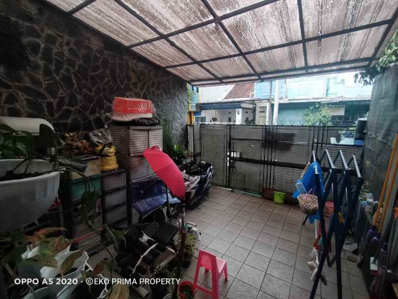 dijual rumah siap huni di cluster puri cipageran indah