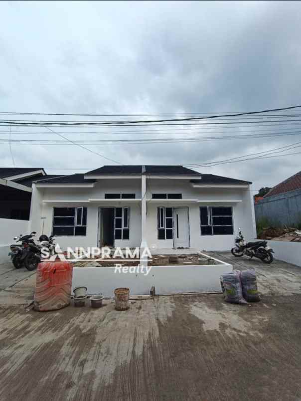 dijual rumah siap huni di dalam komplek visar cibinong