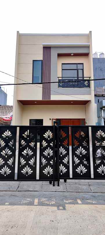 dijual rumah siap huni di kelapa lilin jakarta utara