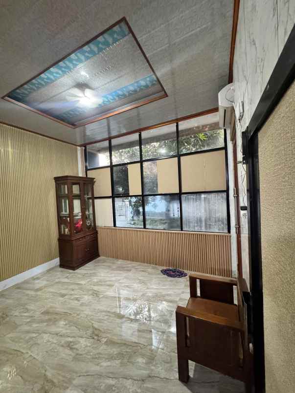 dijual rumah sindang sari