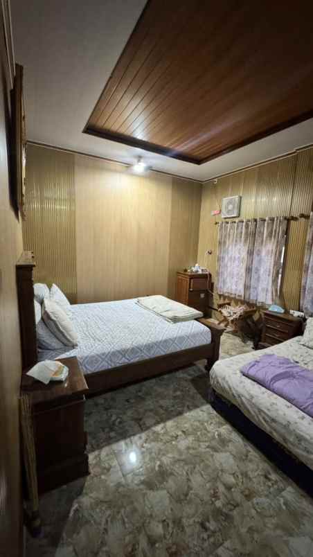 dijual rumah sindang sari