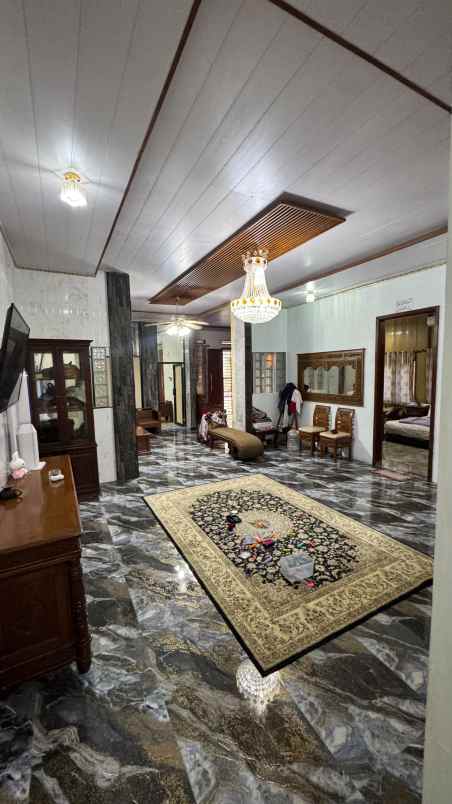 dijual rumah sindang sari