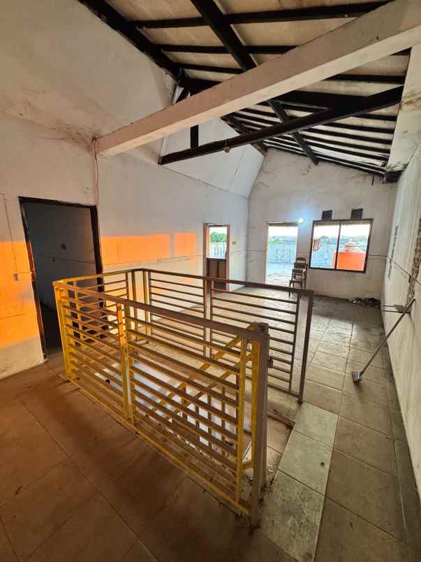 dijual rumah sindang sari