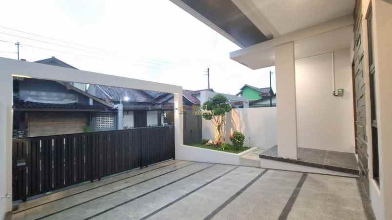 dijual rumah sinduharjo