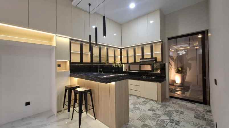 dijual rumah sinduharjo