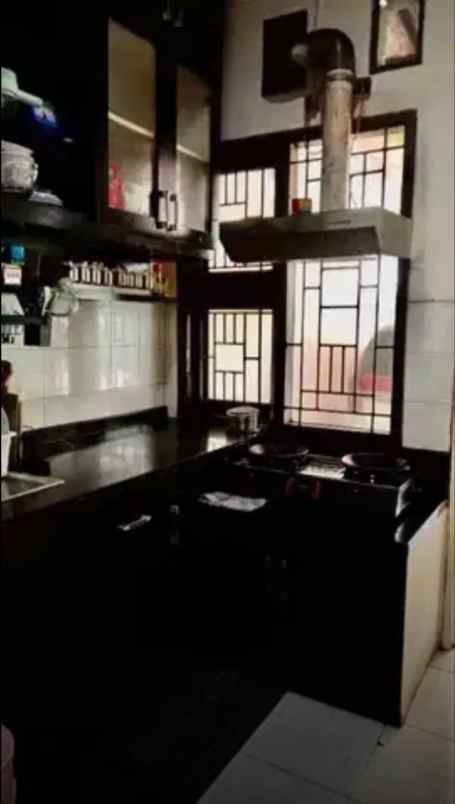 dijual rumah taman harapan baru thb