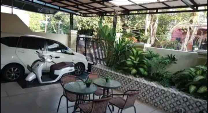 dijual rumah taman harapan baru thb